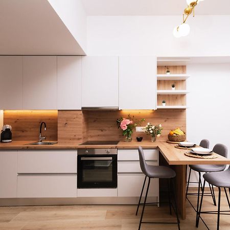 Fontem Central Living Candia Esterno foto