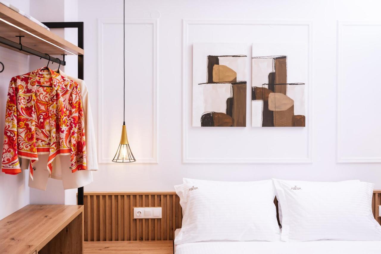 Fontem Central Living Candia Esterno foto