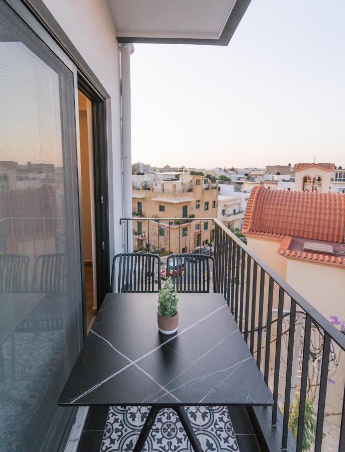Fontem Central Living Candia Esterno foto